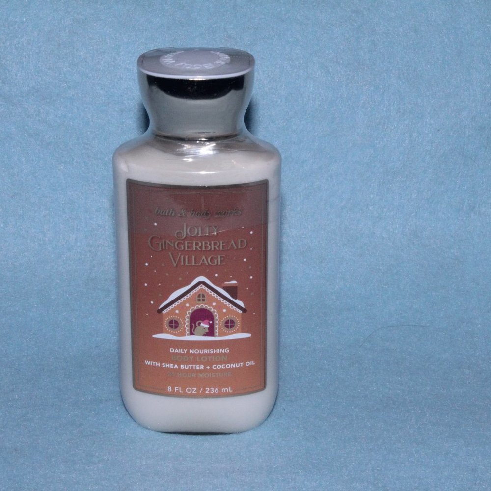 BATH AND BODY WORKS: Jolly Gingerbread Village Body Lotion